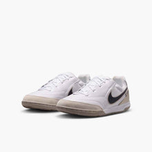Load image into Gallery viewer, Nike Jr Tiempo Streetgato