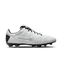 Load image into Gallery viewer, Nike Premier 3 FG