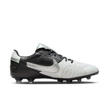 Load image into Gallery viewer, Nike Premier 3 FG