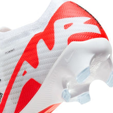 Load image into Gallery viewer, Nike Mercurial Vapor 15 Elite FG
