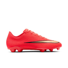 Load image into Gallery viewer, Nike Mercurial Vapor 17 Club FG