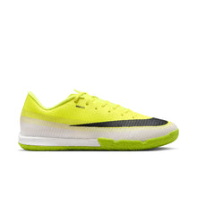 Load image into Gallery viewer, Nike Mercurial Vapor 17 Academy IC