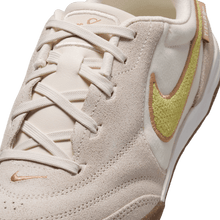 Load image into Gallery viewer, Nike Jr Tiempo Streetgato PRM