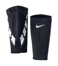Load image into Gallery viewer, Nike Guard Lock Elite Shinguard Sleeve