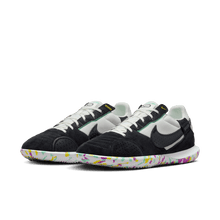 Load image into Gallery viewer, Nike Streetgato Indoor Soccer Shoes
