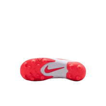 Load image into Gallery viewer, Nike Jr Tiempo Maestro Club Flex
