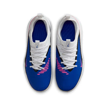 Load image into Gallery viewer, Nike Jr. Phantom 6 Low Academy IC
