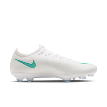 Load image into Gallery viewer, Nike Mercurial Vapor 17 Pro FG

