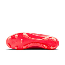 Load image into Gallery viewer, Nike Mercurial Vapor 17 Club FG
