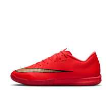 Load image into Gallery viewer, Nike Mercurial Vapor 17 Academy IN
