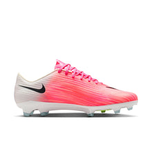 Load image into Gallery viewer, Nike Zoom Superfly 11 Pro FG

