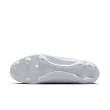 Load image into Gallery viewer, Nike Mercurial Vapor 17 Club FG/MG
