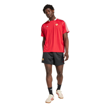 Load image into Gallery viewer, Manchester United terrace Icon Shorts
