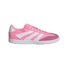 Load image into Gallery viewer, Adidas Predator Freestyle IN
